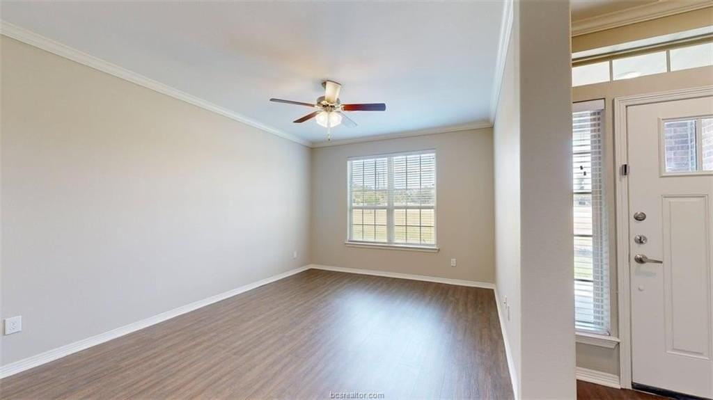 2003 Harvey Mitchell Pkwy S - Photo 3 of 39