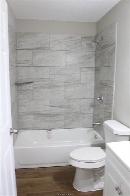402 Bacon St #1 - Photo 2 of 7