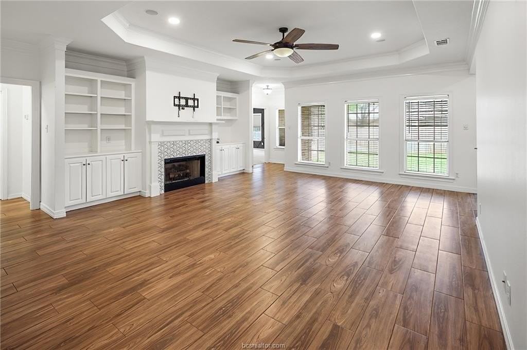 3209 Salzburg Ct - Photo 4 of 36