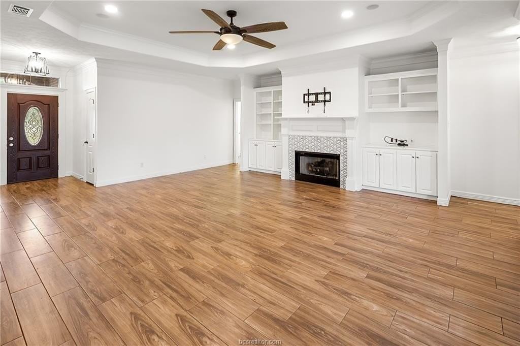 3209 Salzburg Ct - Photo 6 of 36