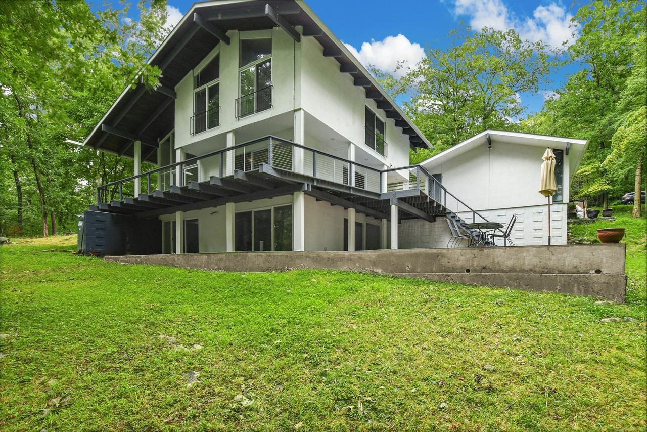 70 Birch Hill Rd - Photo 3 of 37