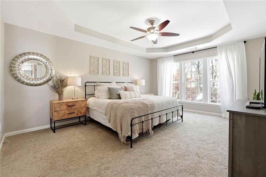 943 Bendleton Dr - Photo 6 of 34