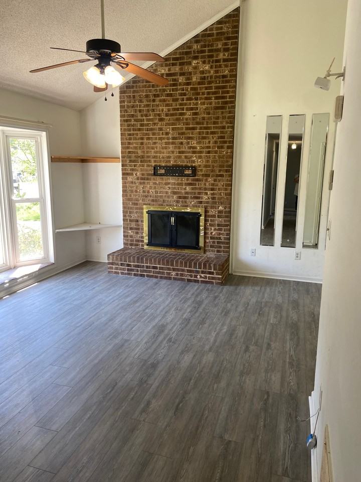 6621 Pinta Ct #1 - Photo 2 of 17