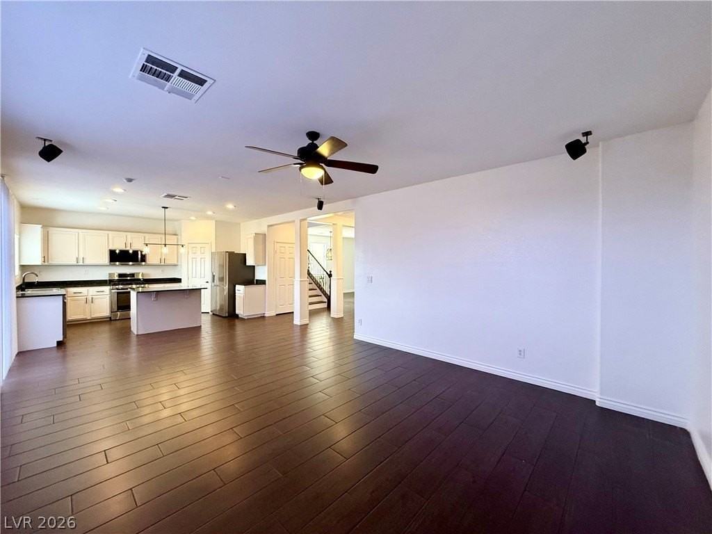 3445 Conterra Park Ave - Photo 6 of 31