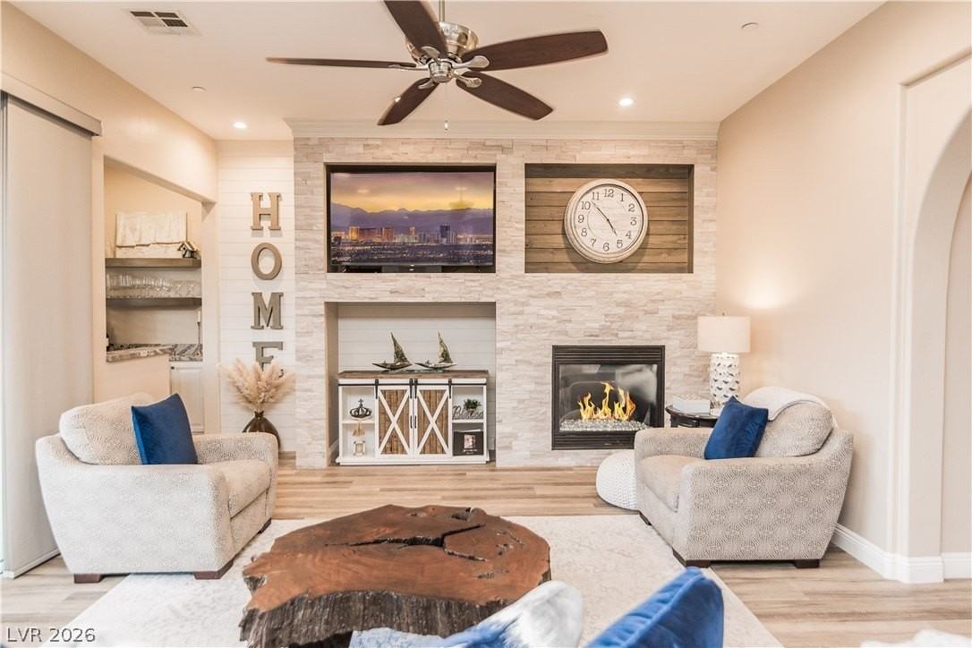 5 Villa Ferrari Ct - Photo 3 of 9