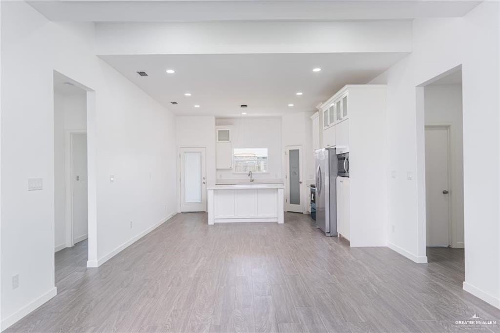 529 Country Club Dr - Photo 7 of 16