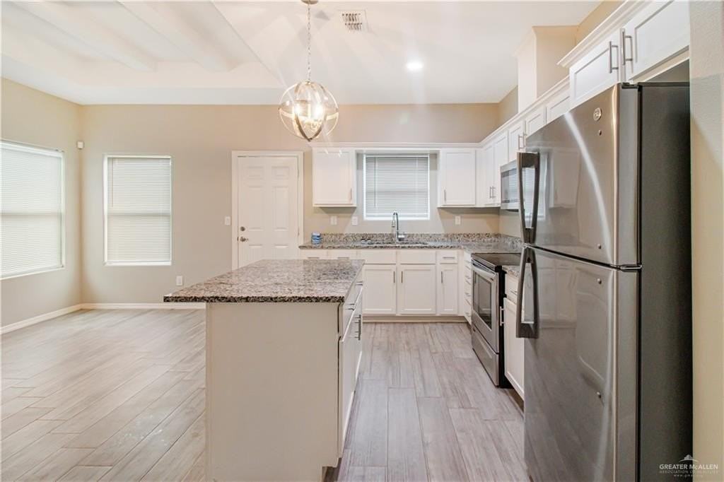 1809 Stauffer St Unit 4 - Photo 5 of 13