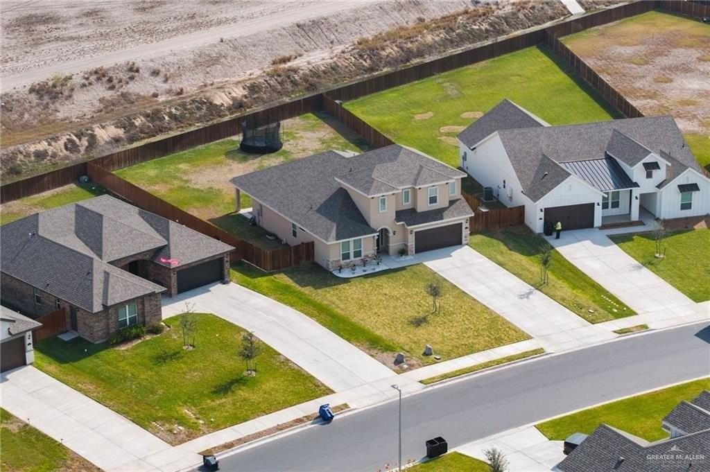 14728 Aqualina Way - Photo 2 of 27