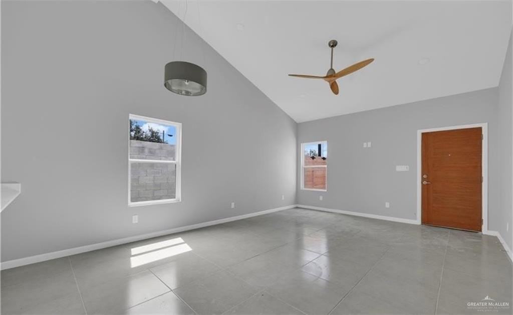 412 Sparrow Rd #1 - Photo 4 of 7