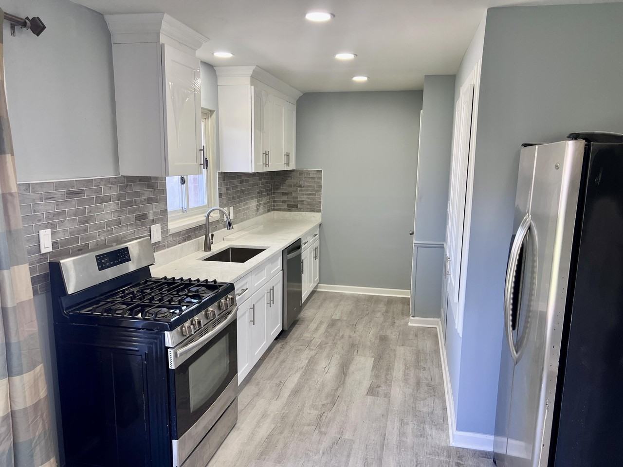 4709 Gerald St - Photo 6 of 24