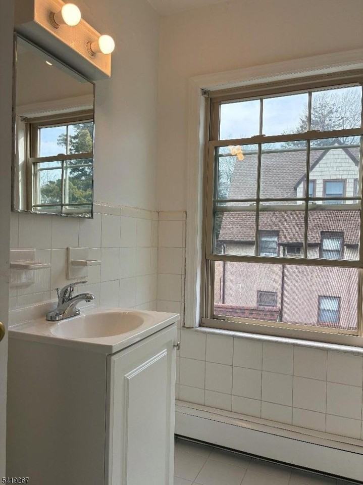 1 Club St #3 - Photo 5 of 12