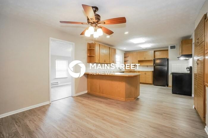 174 Lincolnshire Rd - Photo 6 of 17