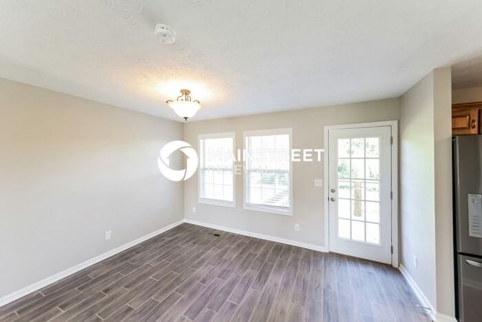 265 Quail Hollow Rd - Photo 4 of 16