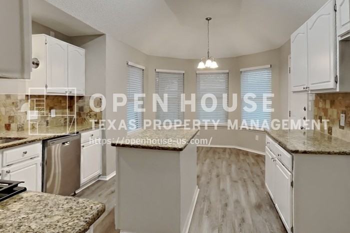 6913 Brandford Rd - Photo 7 of 20