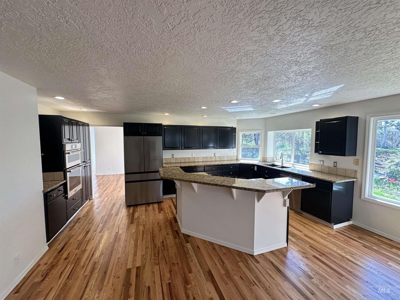 3201 E Rivernest Ln - Photo 6 of 34