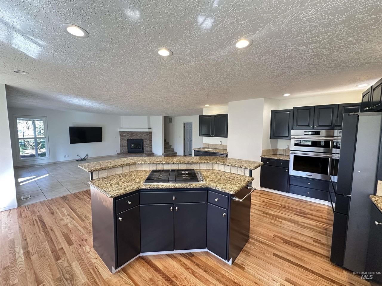 3201 E Rivernest Ln - Photo 7 of 34