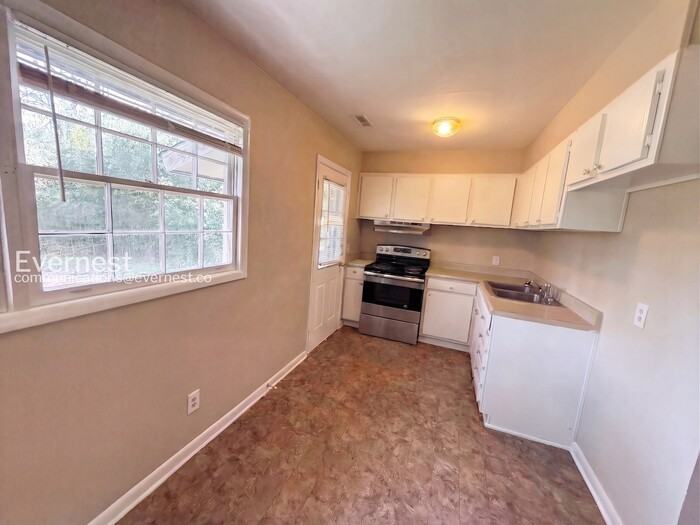 208 Von Dale Dr - Photo 2 of 20