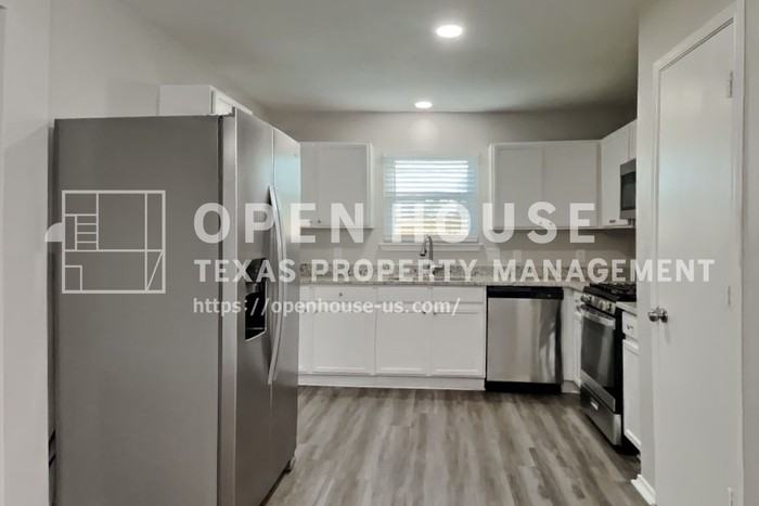 4102 Sand Ripple Ln - Photo 6 of 21