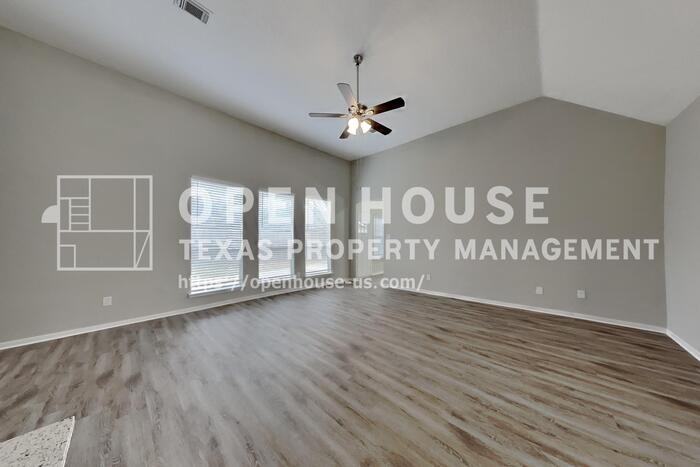 6114 Berkshire Park Dr - Photo 5 of 23