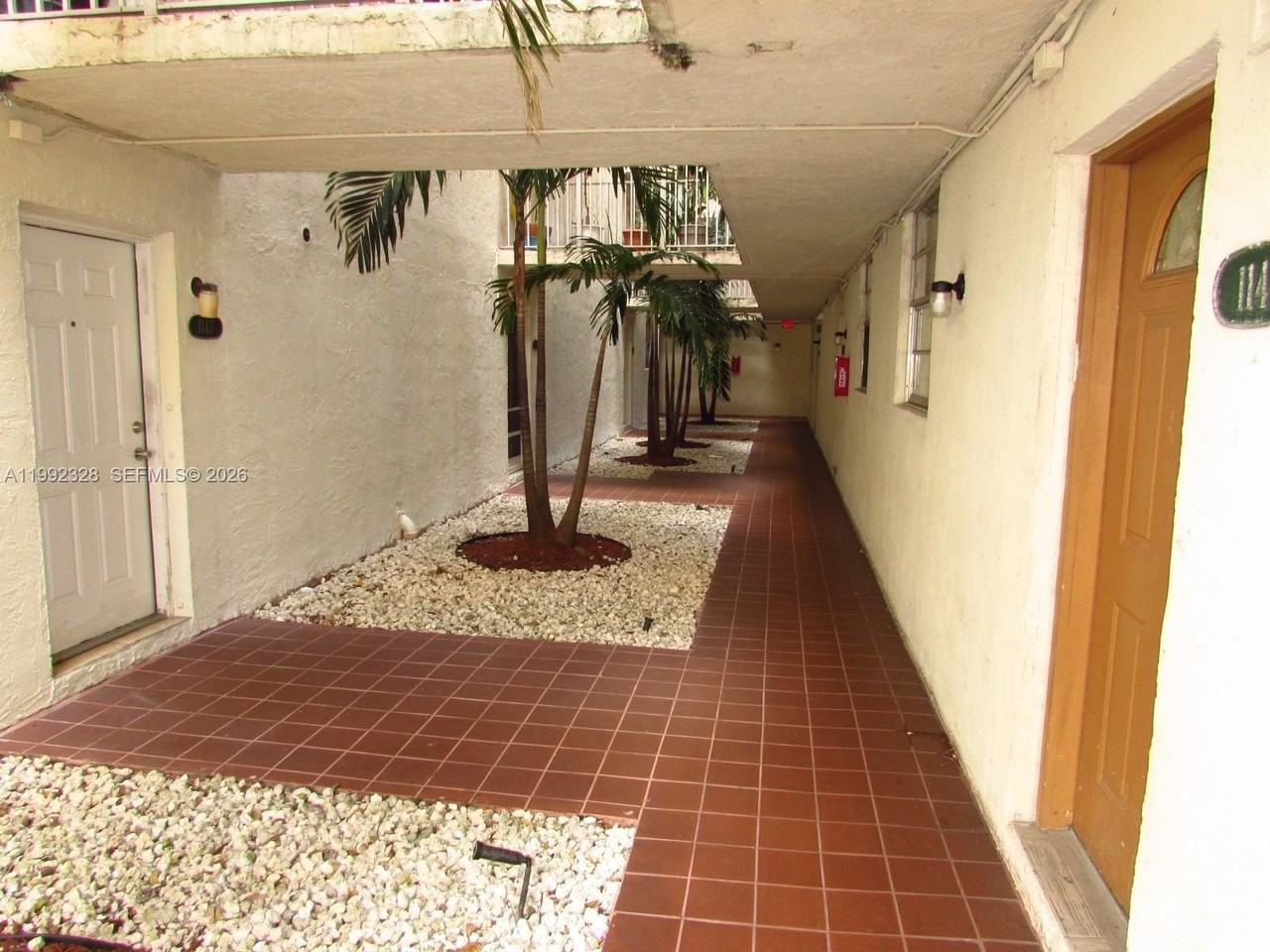 10090 Nw 80th Ct #1560 - Photo 3 of 31