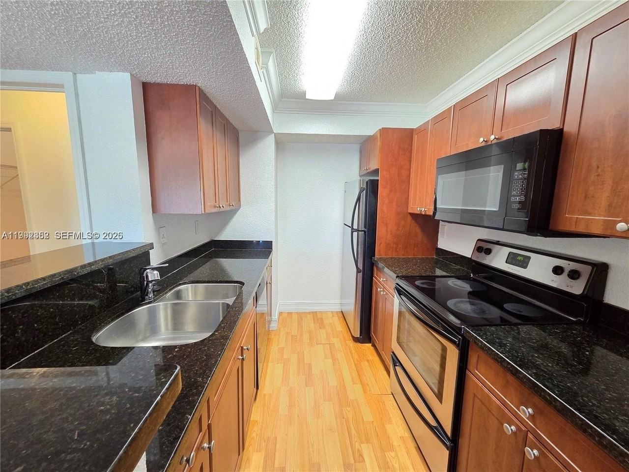 15650 Sw 105th Ln #502 - Photo 5 of 15