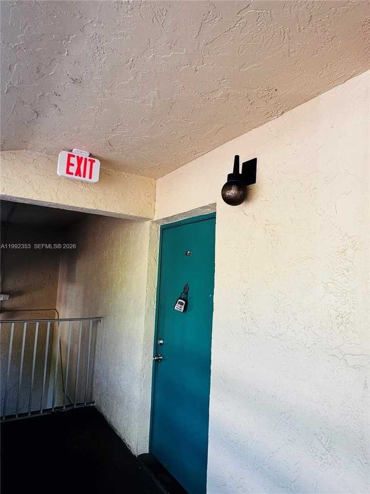 3274 Nw 103rd Ter #201A - Photo 2 of 18