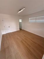 featured image of 7035 Ne 4th Ct #4