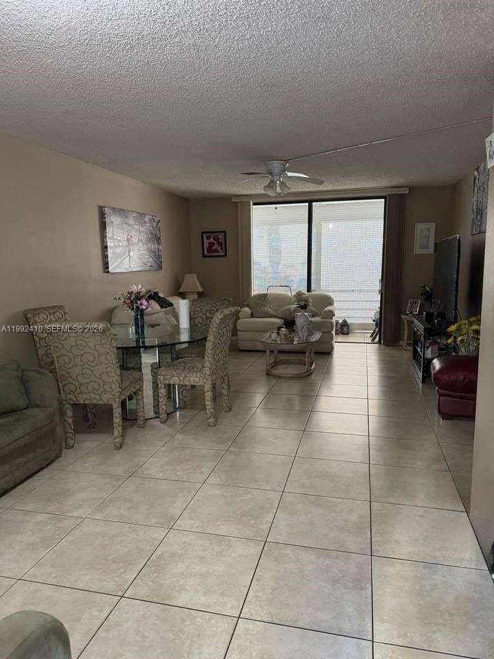 1810 Sw 81st Ave #2106 - Photo 5 of 12