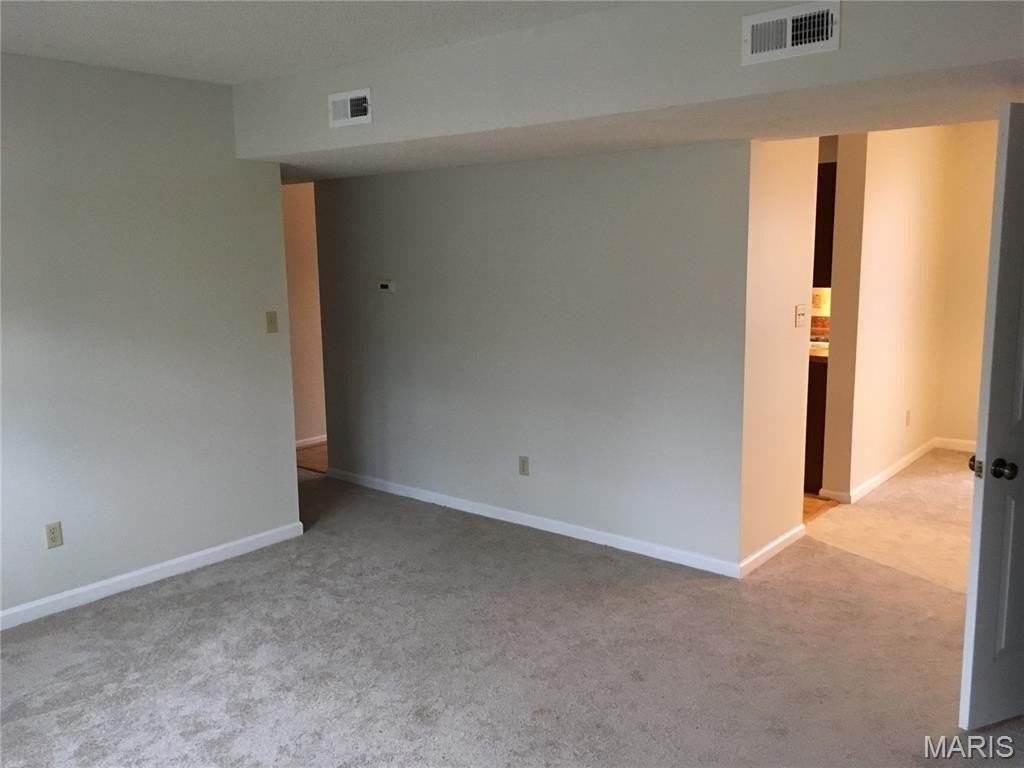 9071 Wrenwood Ln - Photo 6 of 14