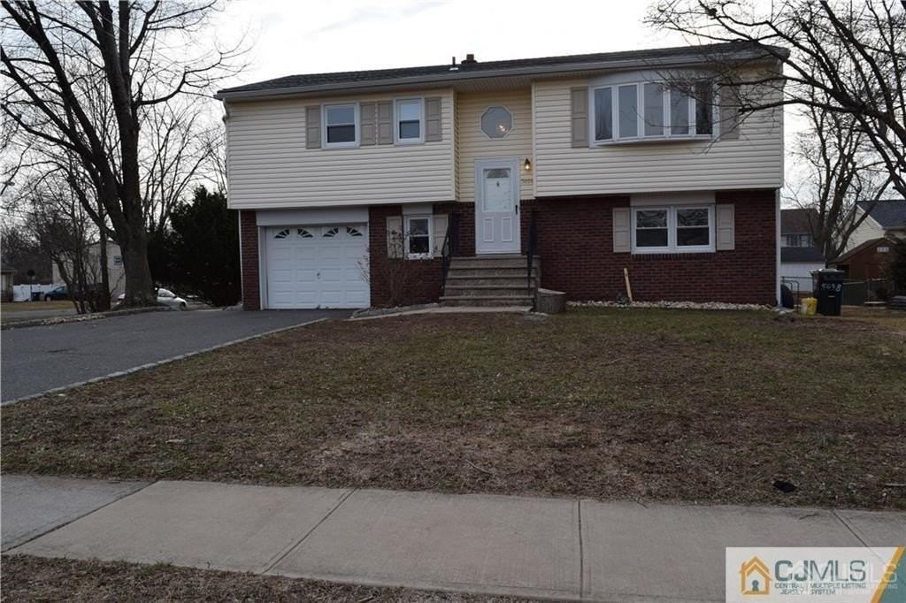 5098 Scott St - Photo 2 of 23