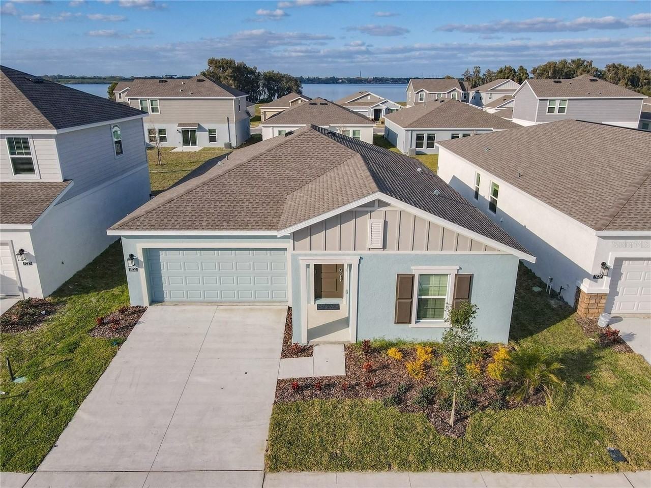 1033 Holden Way - Photo 2 of 35