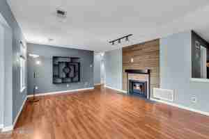 featured image of 106 Frontier Way