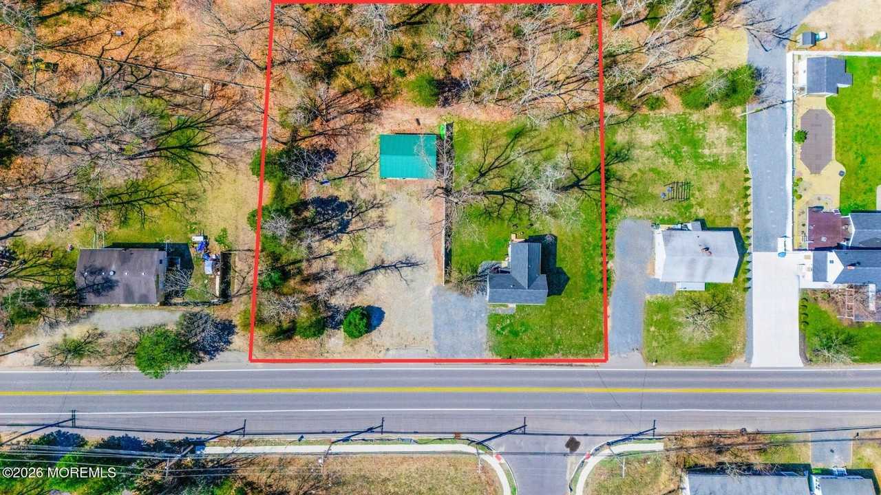 26 Toms River Rd - Photo 3 of 46