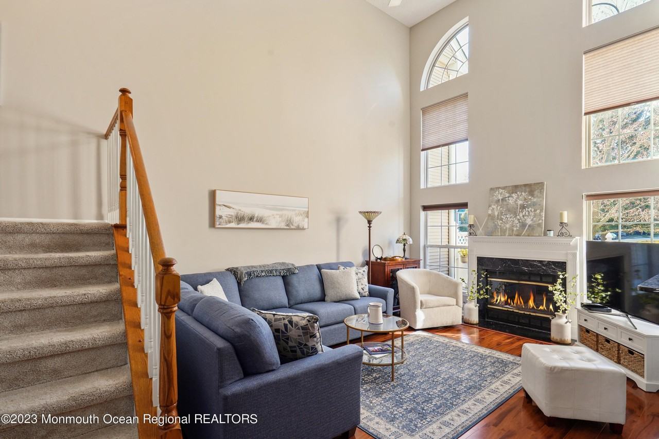 192 Tarpon Dr - Photo 6 of 28