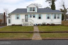 4 Spring St - Photo 1 of 1