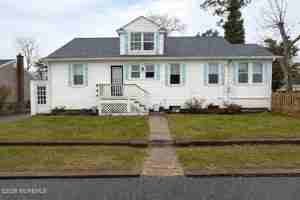 featured image of 4 Spring St