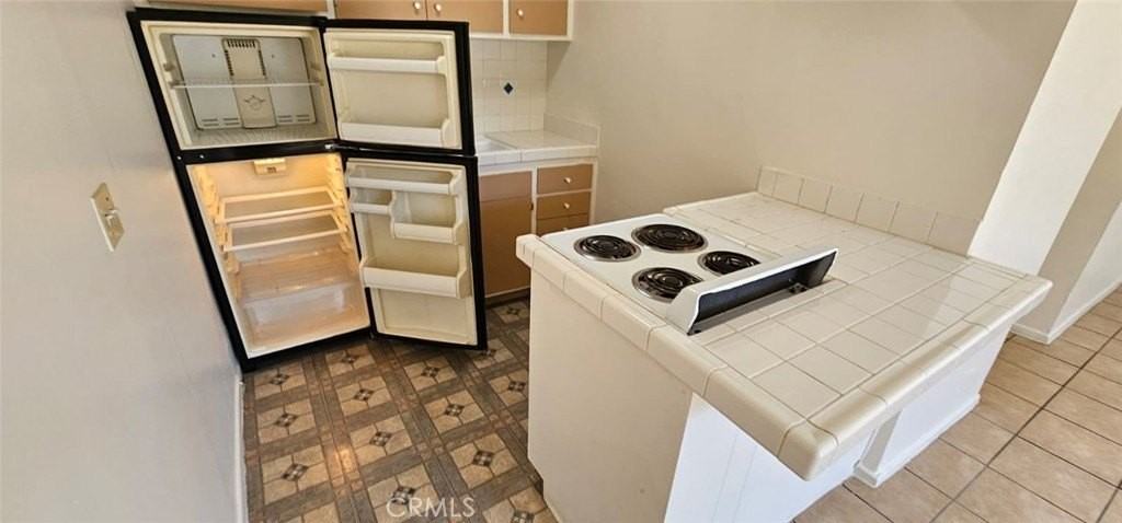 206 N Park View St #104 - Photo 7 of 21