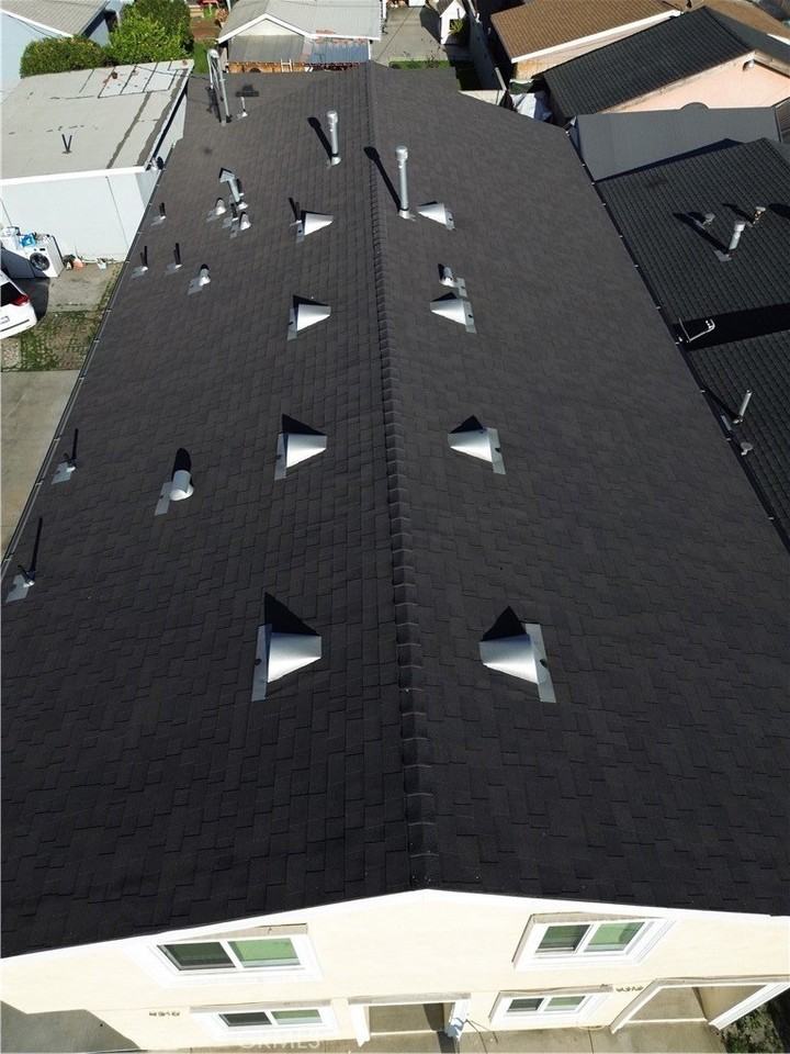 9312 Pace Ave - Photo 3 of 23