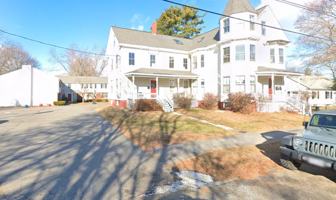 featured image of 19 Robinson St