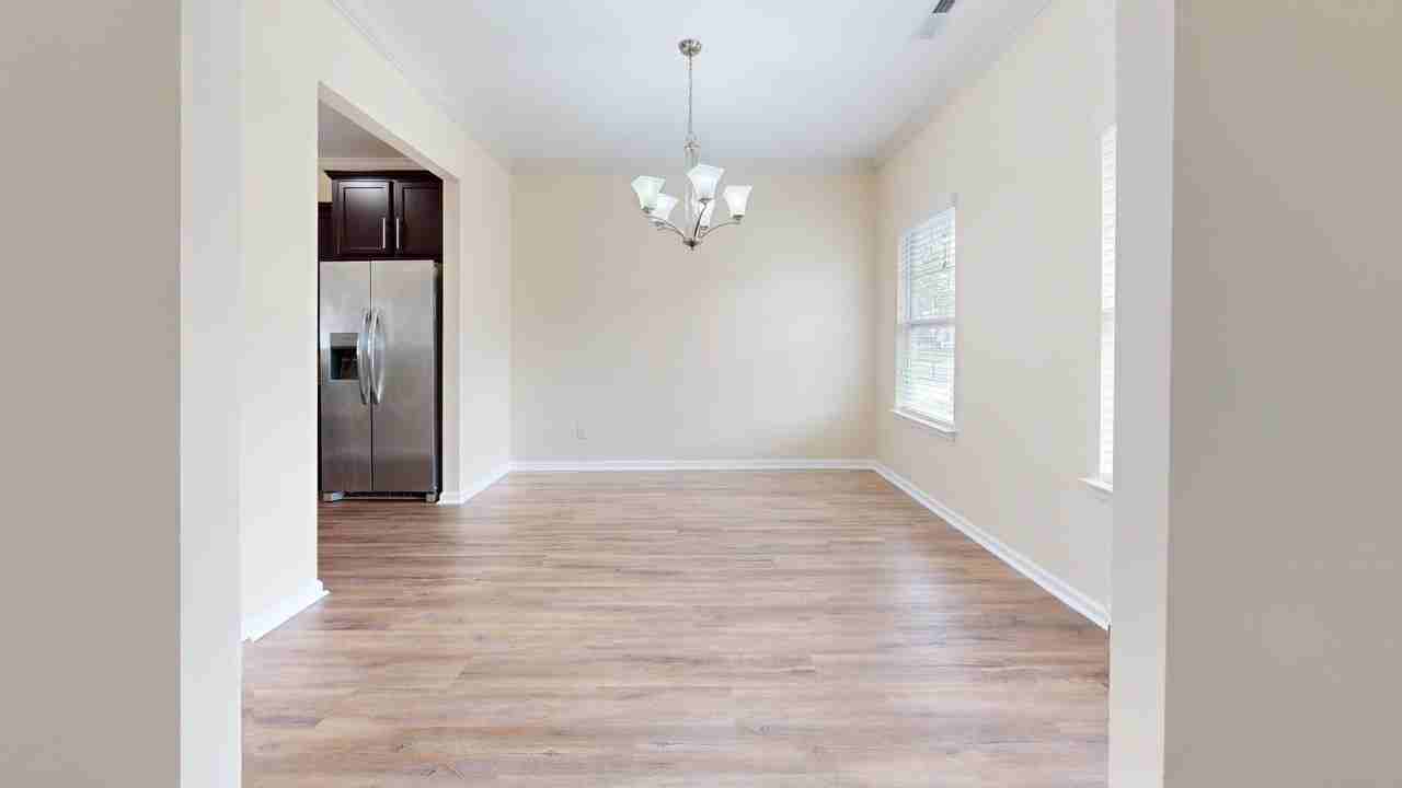 2822 Hopeton Ct - Photo 5 of 20