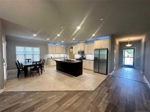 1419 W Boston Pl - Photo 4 of 18