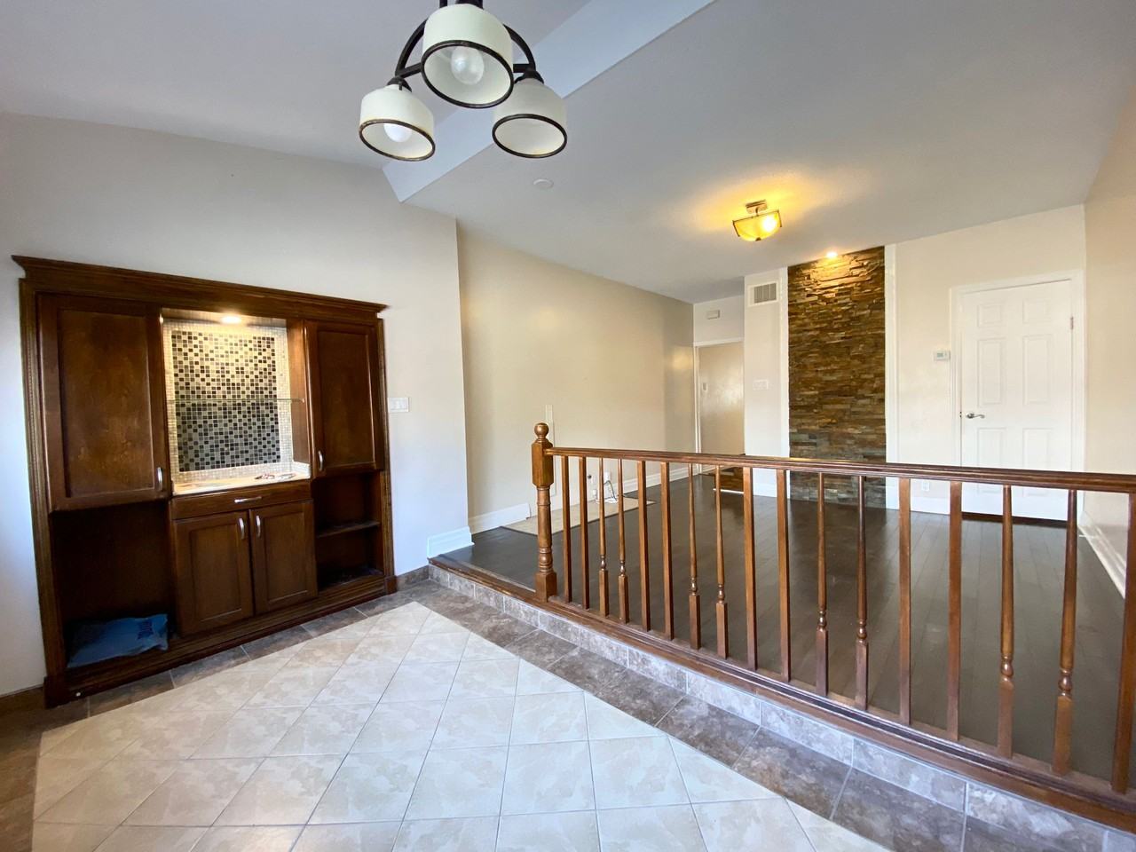 268 Silverthorn Avenue #1 - Photo 7 of 20