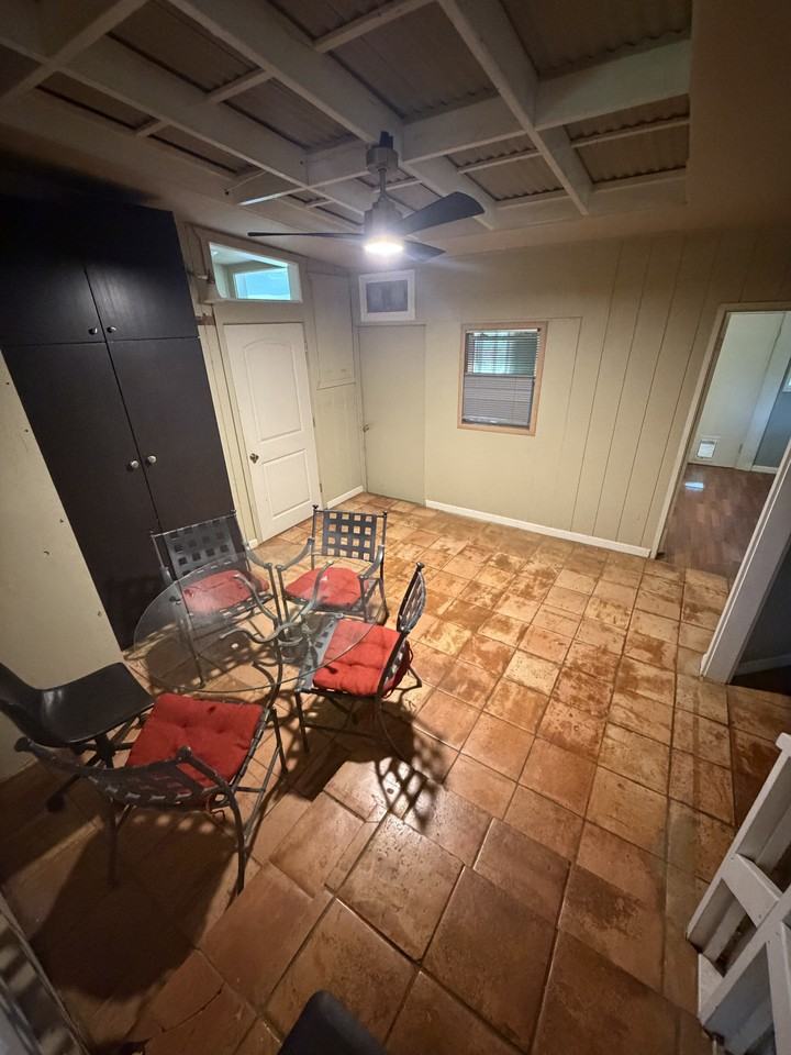 20 Leahi Pl #1 - Photo 5 of 29