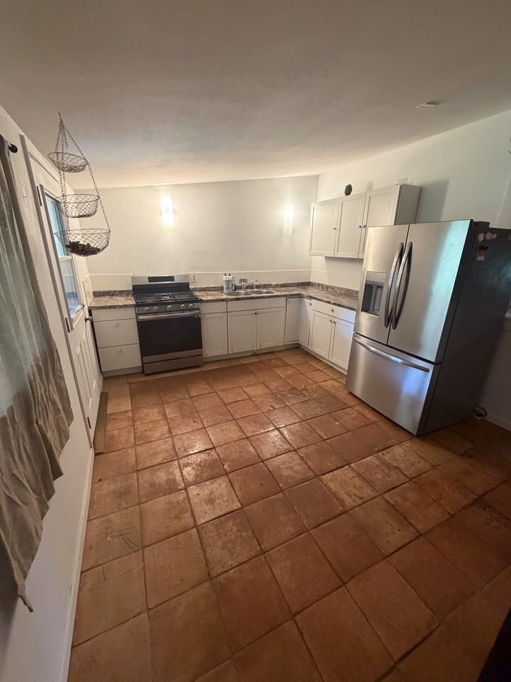 20 Leahi Pl #1 - Photo 6 of 29