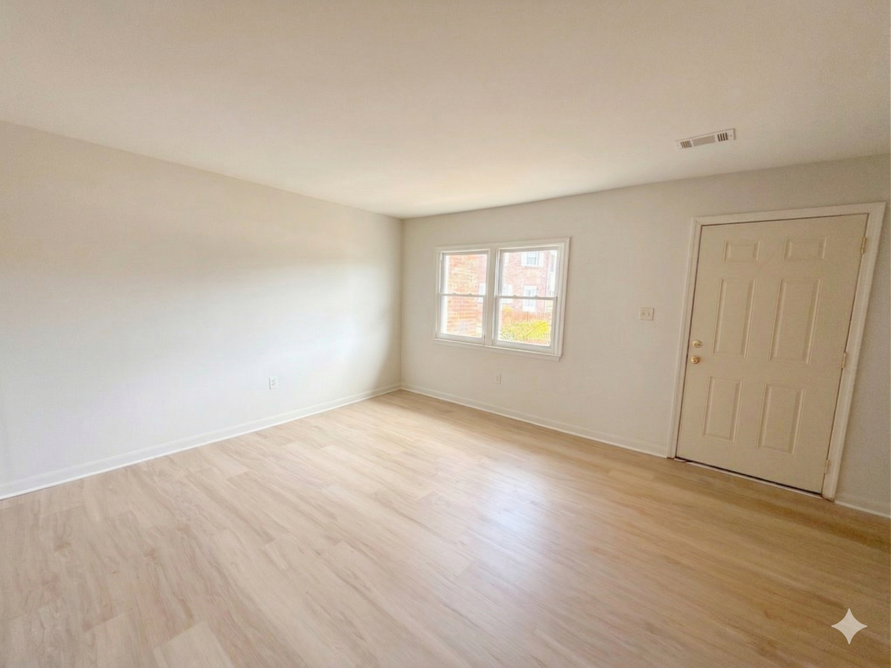 3456 Beale Court - Photo 2 of 18