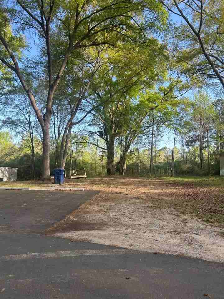 676 Lee Road 191 #22 - Photo 2 of 4