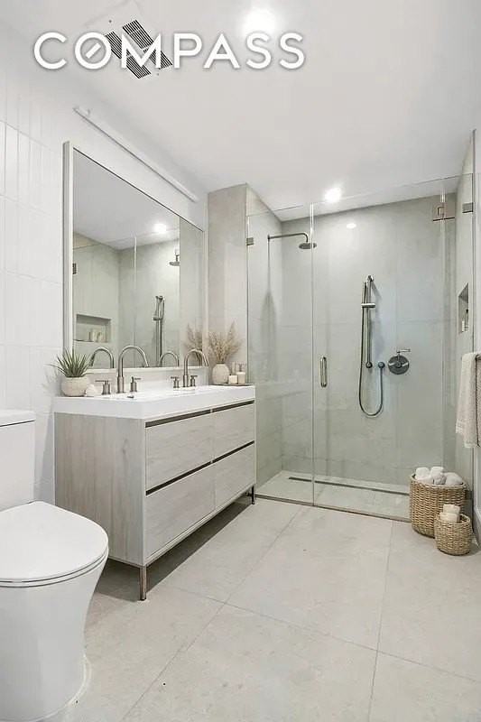 130 2nd St #7D - Photo 5 of 18