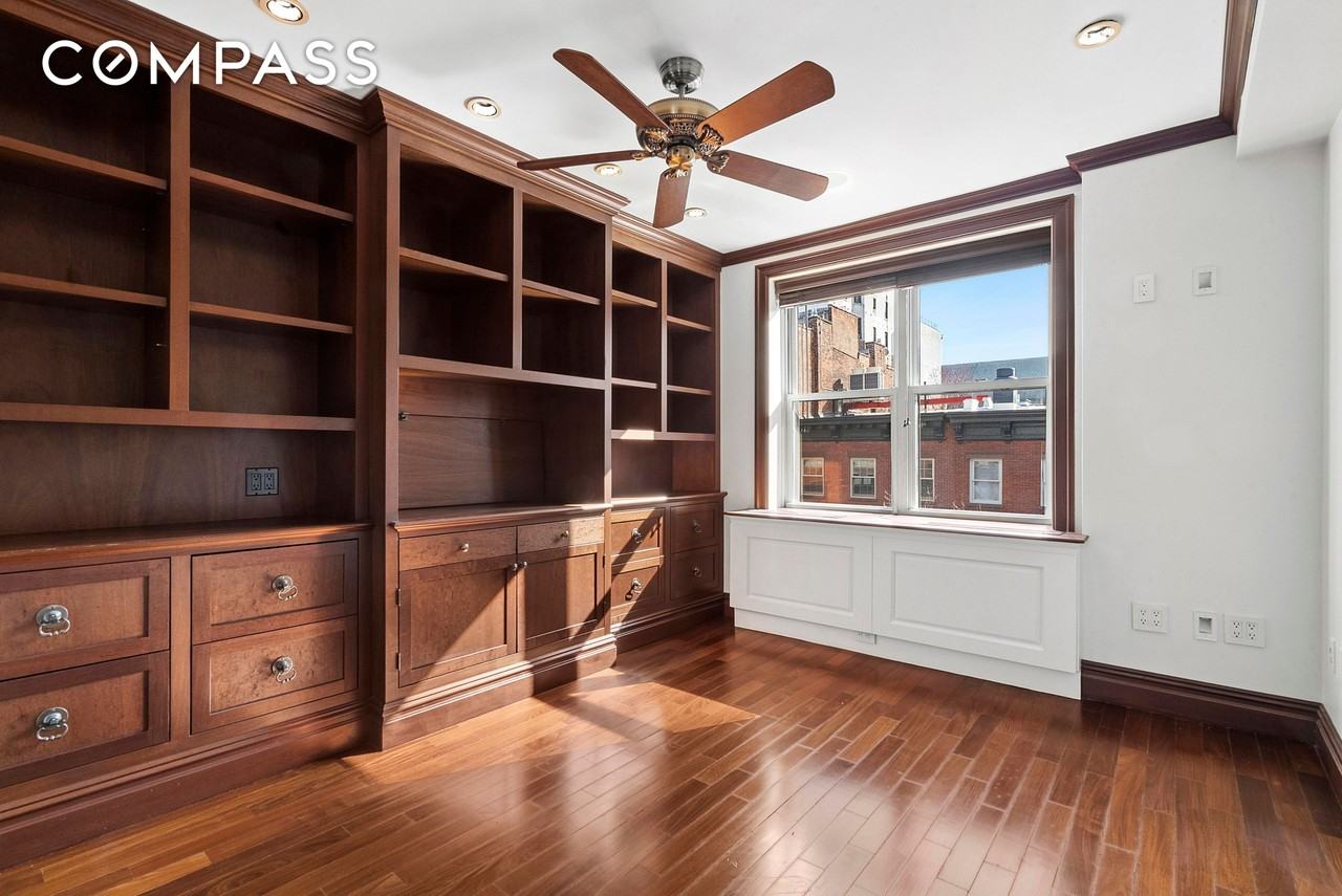 211 E 18th St #4RS - Photo 6 of 9