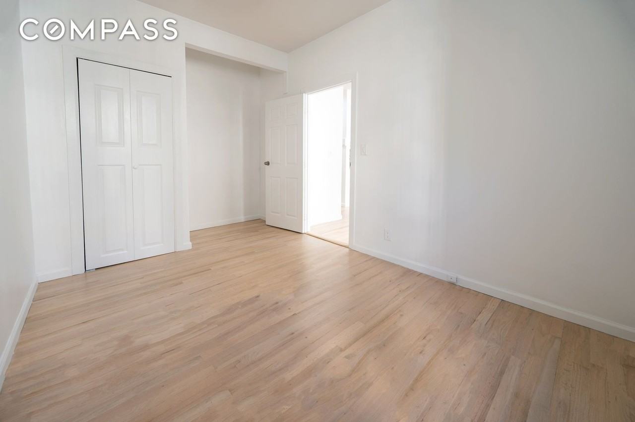 205 W 103rd St #4C - Photo 4 of 7