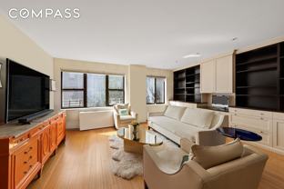 216 E 75th St #3E - Photo 1 of 1